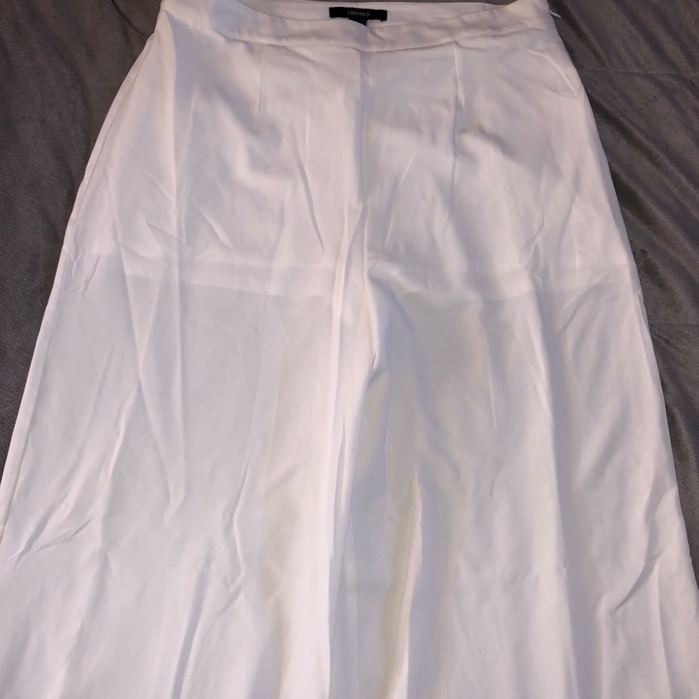 wide leg pants